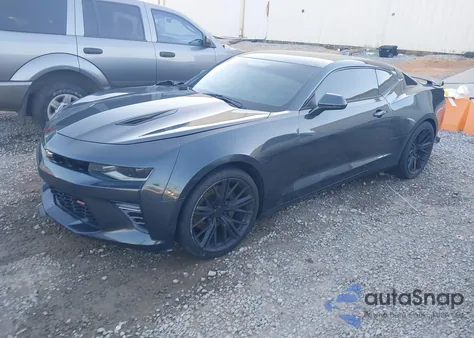 2017 Chevrolet Camaro 1Ss z USA, uszkodzony, nr VIN 1G1FF1R7XH0207661